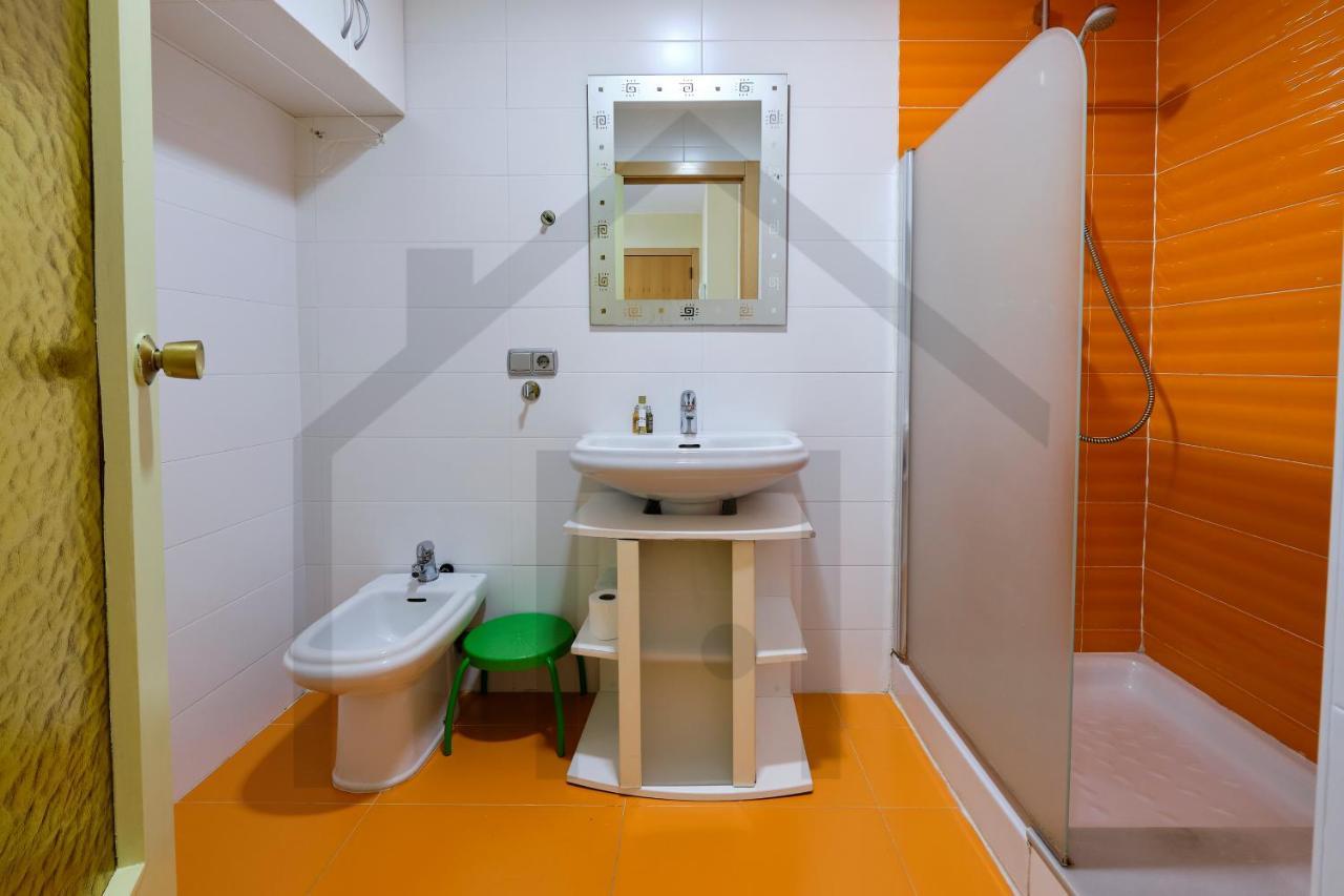 Loft En Oviedo - Ideal Para 3 Personas Exteriör bild